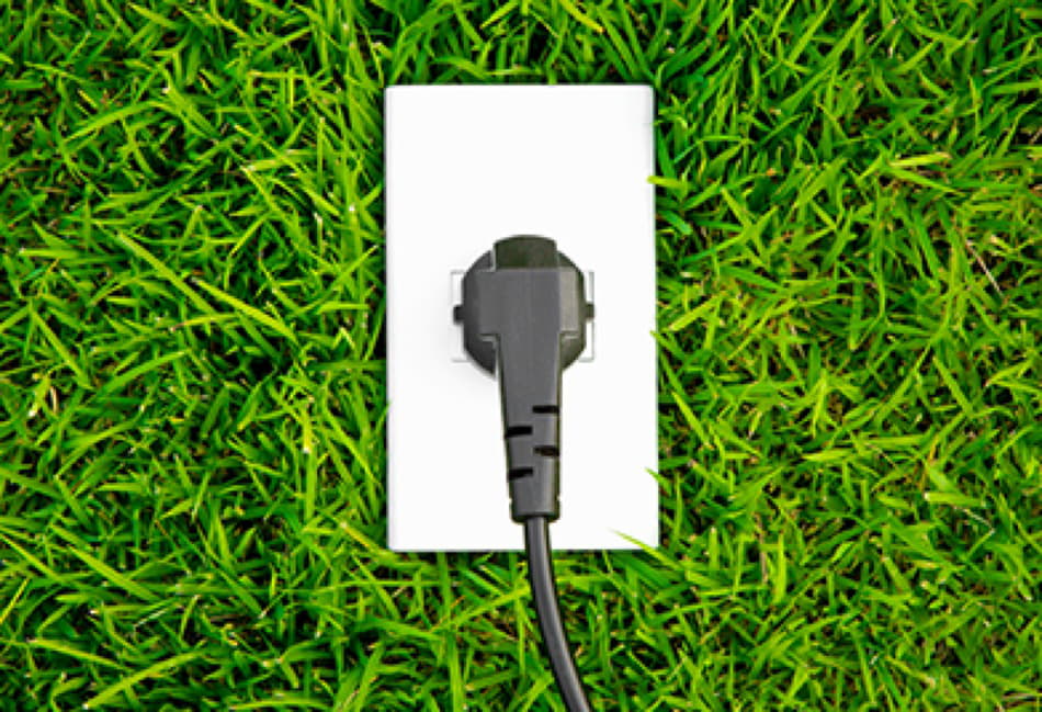 What is the Difference Between Grounded Socket and Other Sockets?