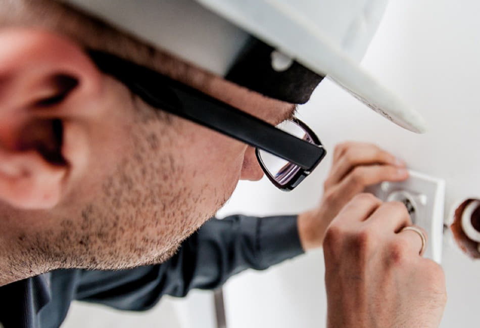 Güvenli Elektrik Kontrolü